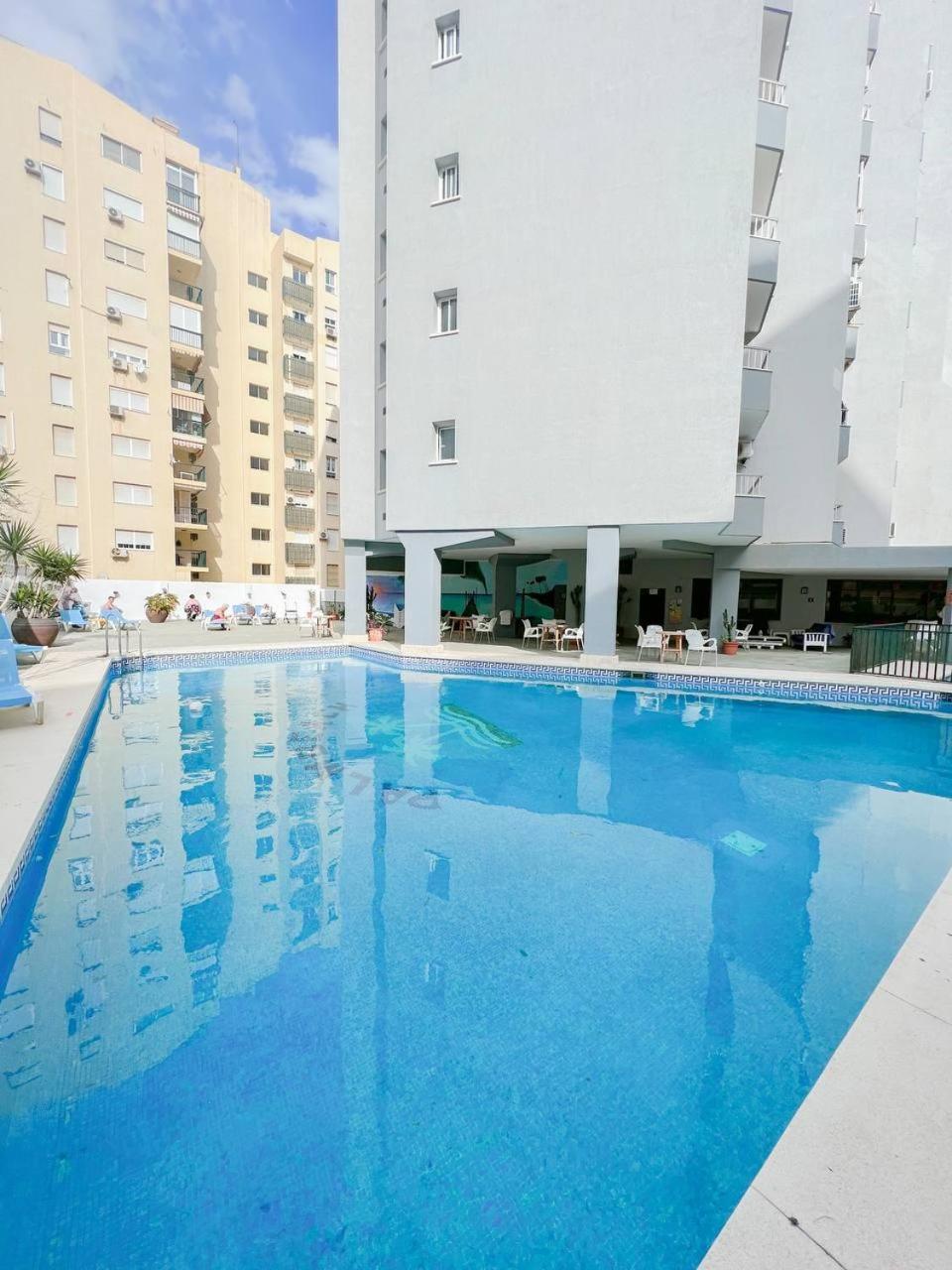 Palm Beach Aparment Sea Views Torremolinos Dış mekan fotoğraf