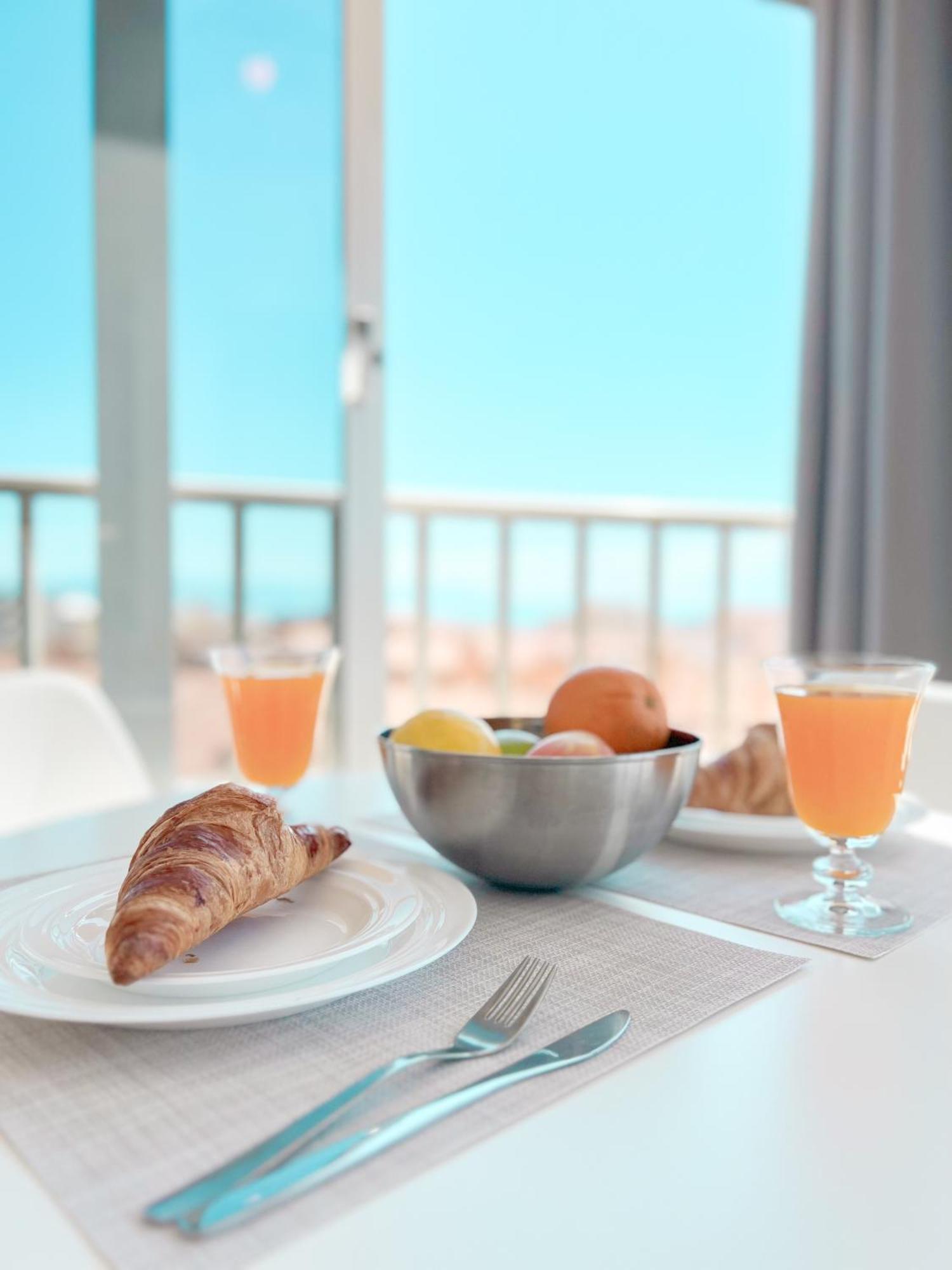 Palm Beach Aparment Sea Views Torremolinos Dış mekan fotoğraf