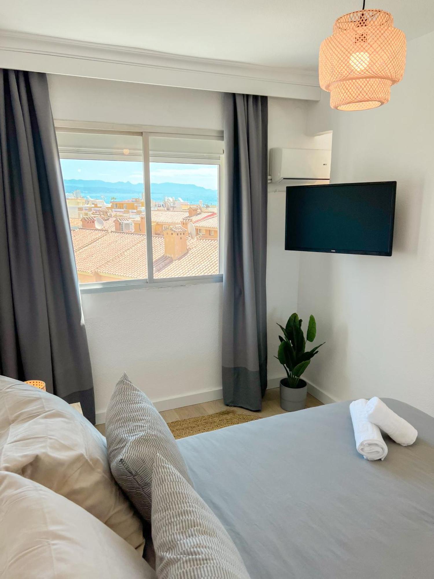 Palm Beach Aparment Sea Views Torremolinos Dış mekan fotoğraf