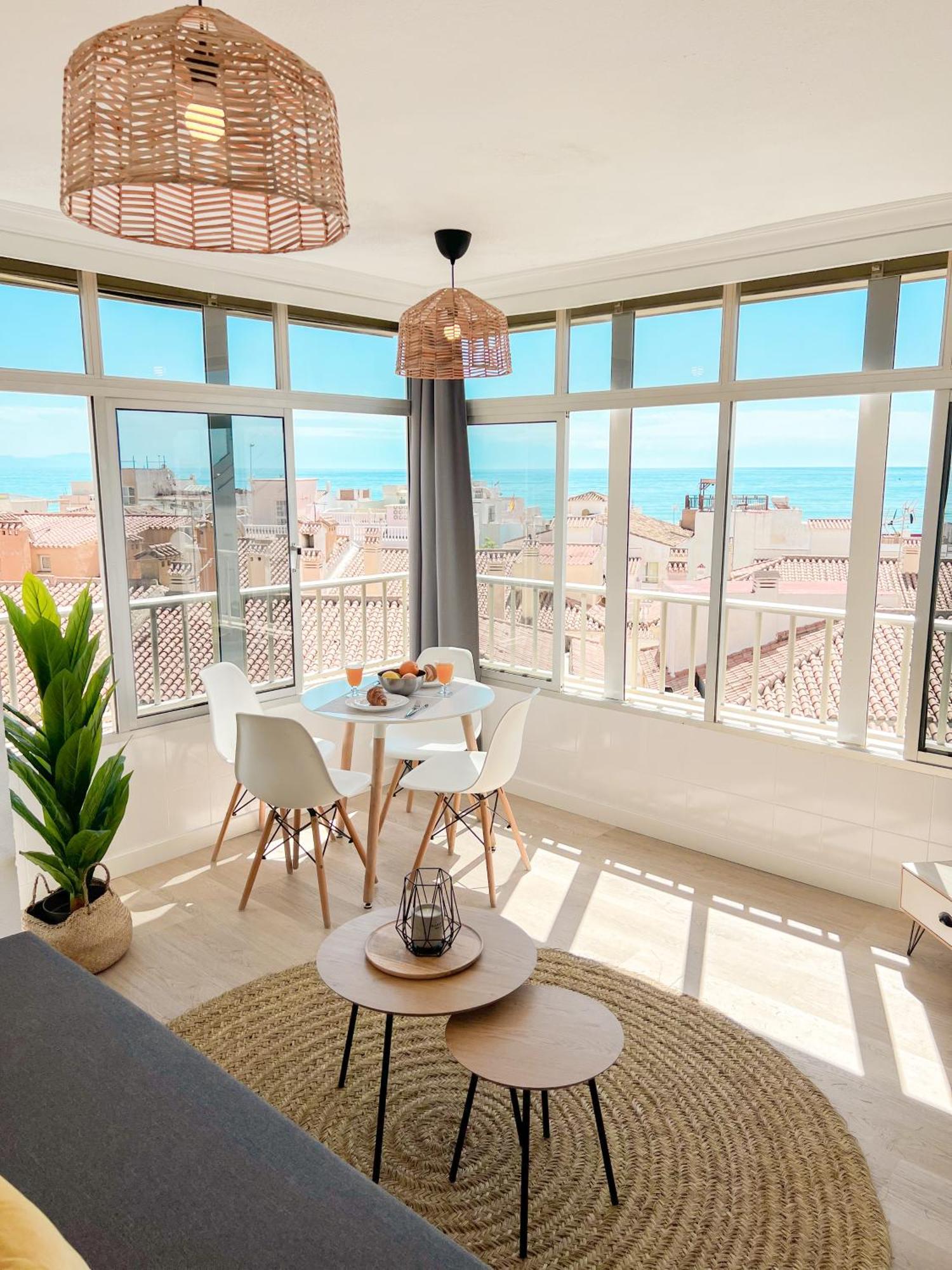 Palm Beach Aparment Sea Views Torremolinos Dış mekan fotoğraf